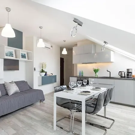 Modern & New Place Next To Wawel Castle & Vistula Appartement *