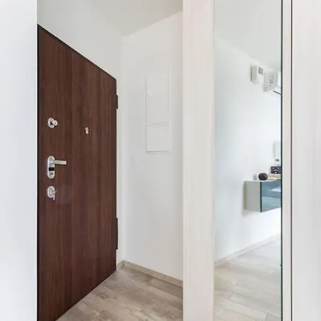Modern & New Place Next To Wawel Castle & Vistula Appartement *