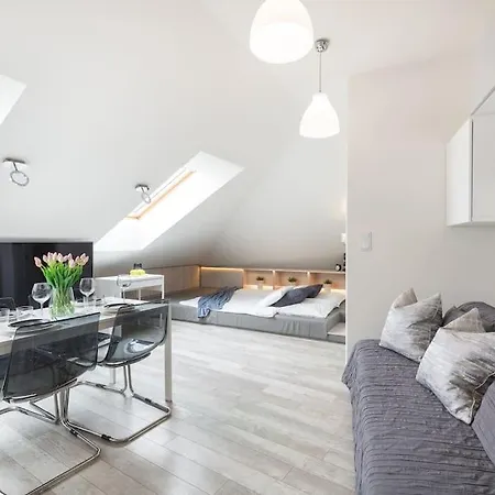Modern & New Place Next To Wawel Castle & Vistula Apartament