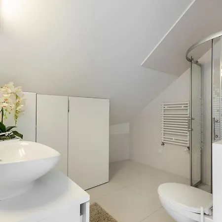 Modern & New Place Next To Wawel Castle & Vistula Apartament