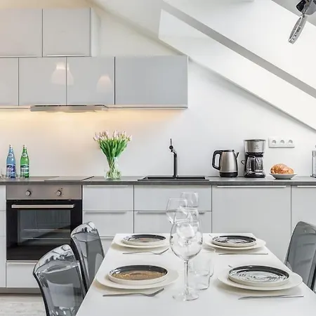 Modern & New Place Next To Wawel Castle & Vistula